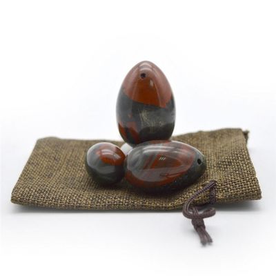 Natural Bloodstone Yoni Massage Eggs Drie-stuk Pak Voor Vrouwen Kegel-oefening Regionaal kenmerk En Liefdesthema