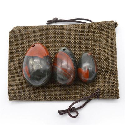 Natural Bloodstone Yoni Massage Eggs Drie-stuk Pak Voor Vrouwen Kegel-oefening Regionaal kenmerk En Liefdesthema