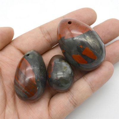 Natural Bloodstone Yoni Massage Eggs Drie-stuk Pak Voor Vrouwen Kegel-oefening Regionaal kenmerk En Liefdesthema