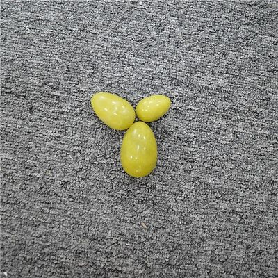 Kegel Healing Natural Yellow Olivine Quartz Jade Stone Yoni Eggs voor Vaginale Oefening Liefdesthema en hete producten