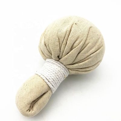 Genezende eigenschappen van Thaise kruiden met natuurlijke kruidencompress Spa Body Ball