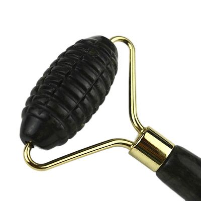 Gepersonaliseerd logo beschikbaard Spikey Natural Xiuyan Jade Facial Guasha Roller Face Massager voor huidmassage Gua Sha schoonheidsinstrumenten voor vrouw