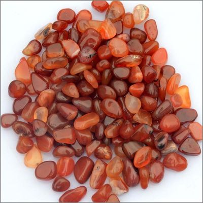 Gepolijste natuurlijke kristallen rode agate Carnelian tumble grindstenen voor Feng Shui