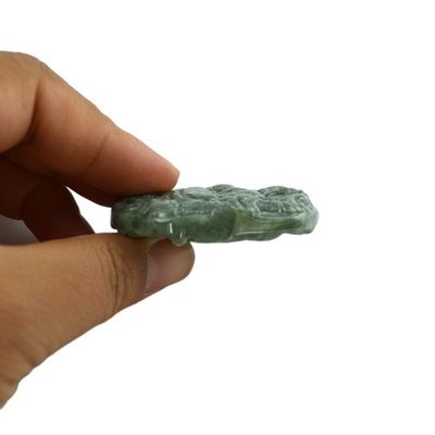 Jade smaragd onsterfelijke Bodhisattva draak hanger halsketting ornamenten Chinese traditionele figuur met regionale kenmerken