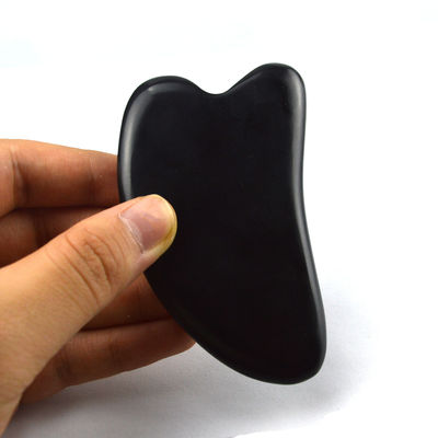 2024 Zwart Bian Steen Hartvorm Gua Sha Massage Tool Beschikbaar Logo Massager voor Spa Ontspannende Meditatie