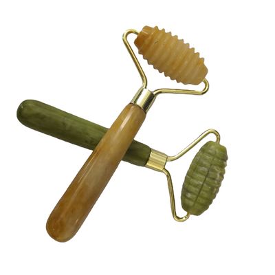 Groene natuurlijke Spiked Edelsteen Jade Guasha Rollers voor gezichtsmassage Gepersonaliseerde schoonheid Gepersonaliseerde massage verpakking