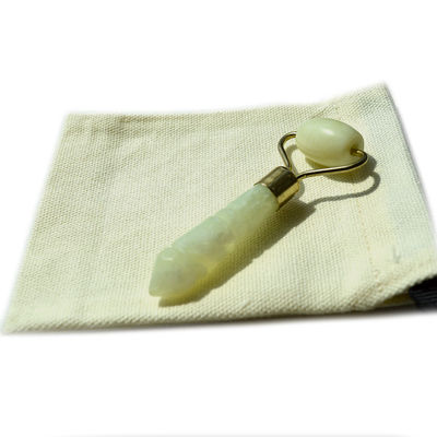 Zilveren Mini Jade Stone Gezichtsroller voor Ogen en Gezicht Anti-Aging Massage Natuurlijke Groene Jade Roller Gezichtsmassage 110 * 55mm
