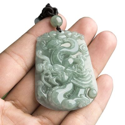 Unieke design hanger halsketting met Chinese traditionele handgemaakte Jade Vliegende Lucky Dragon Jadeite