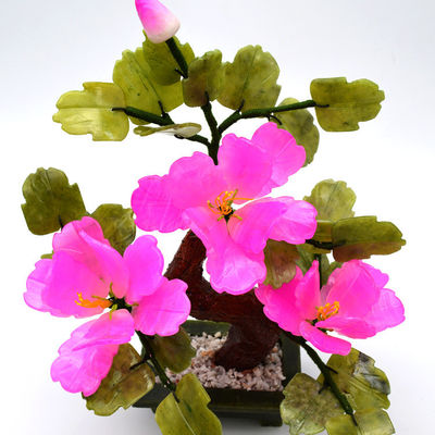 Gepersonaliseerd logo beschikbaar Chinese Jade Stone Bloemen Bomen Rode Decoratieve Bloem Kristallen Bomen voor B2B Marke