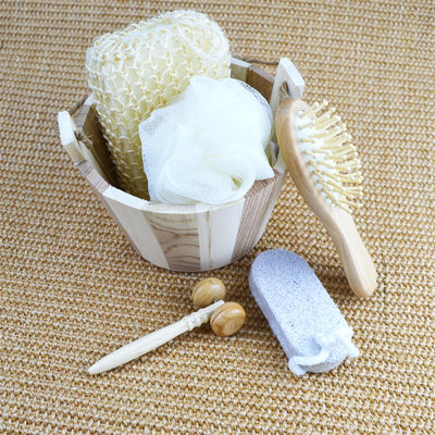 Lichaamsreiniging Houten bad set met haarborstel puimsteen bad pouf sisal spons massager 6pcs spa bad schoonheid cadeau set