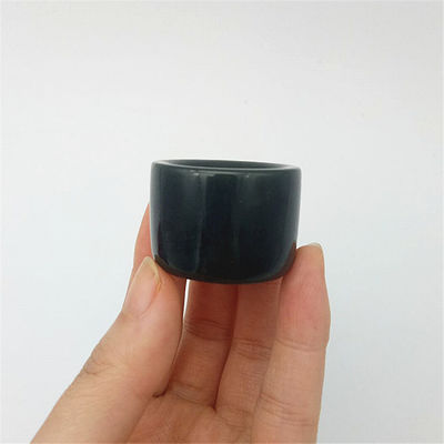 Gepersonaliseerde natuurlijke Nefriet Jade Ring voor mannen Polijst Techniek