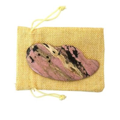 Multifunktioneel gezichtsmassagebord met roze rodonit jade Guasha voor gezondheidszorg en persoonlijke gezondheid