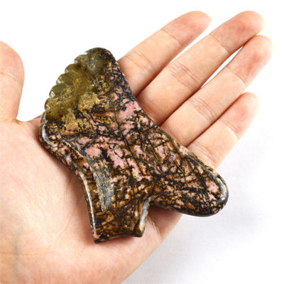 Aanpasbare Rhodonite Stone Gua-Sha Tool Roze en Zwarte Gezichtsmassageur voor nek/schouder/rug/beenverlichting