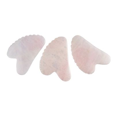 Gezichtsmassageapparaat Roze hart in de vorm van roze kwarts Gua Sha massagetool met tanden Kristallen huid schoonheid massager 2024