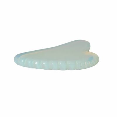 Opaliet Hartvorm Gua Sha Massager Board voor volledige lichaamsgezondheidszorg en ontspanning