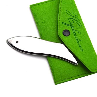 2024 Warme visvormige roestvrijstalen schraper Handgehouden gezichtsmassage Gua Sha Tool voor gezichtslifting en huidverjonging