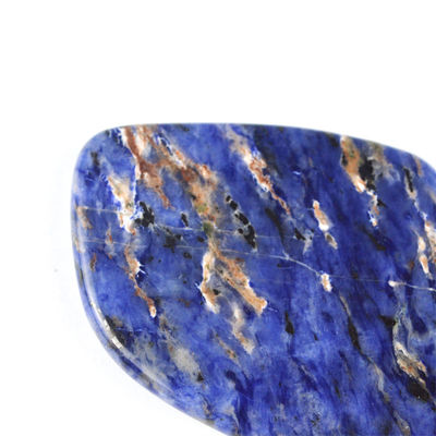 2024 Trend Lip Shape Blue Sodalite Stone Gua Sha Scraping Massager voor gezichtshuid Schoonheid binnen Body Massage Equipment