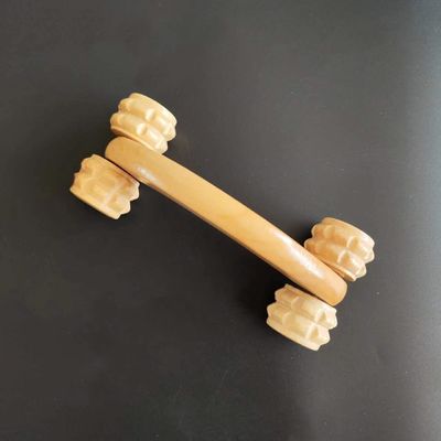 Hout Handheld Body Roller 4 Wheels Balls Massager voor Arm Leg Back Foot Hand Nek Schouder Spier Pijnverlichting Massage Tool