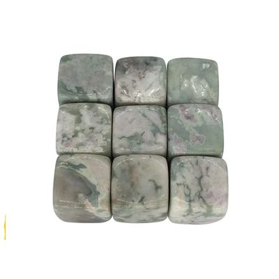 Whiskey Stone Gift Set gemaakt van Jade Perfect voor mannen en vrouwen die hun drinkervaring willen verbeteren
