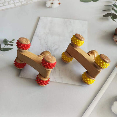Lichaamsmassageapparatuur 2024 aankomst Natuurlijke milieuvriendelijke handgemaakte handwerk Houten Gua Sha Massager Roller voor massagetools