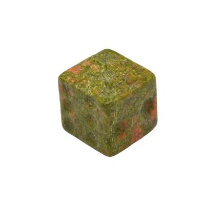 Je krijgt je handen op Gemstone 15mm Cube Dice Een must-have voor elke spelliefhebber