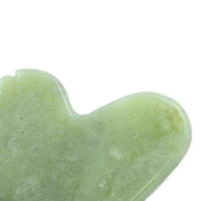 Ervaar de voordelen van een volledige lichaamsmassage met een natuurlijke steengraaftool en een eigen merk Xiuyan Jade Green Guasha