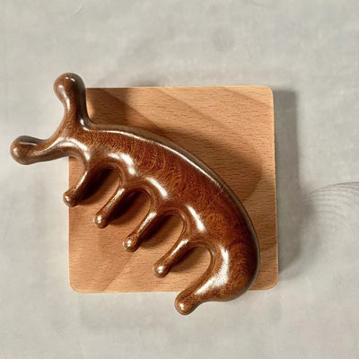 Gepersonaliseerd logo verkrijgbaar bruin breed tand hoofd hoofd hoofdmassage kam fabricage natuurlijke houten sandelhout Gus Sha kam