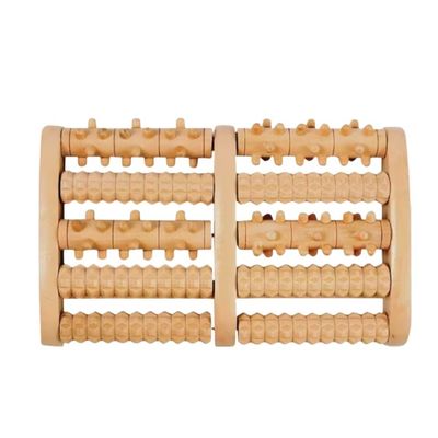 Houten voetmassagerroller voor persoonlijke stressverlichting en ontspanning in bruin hout