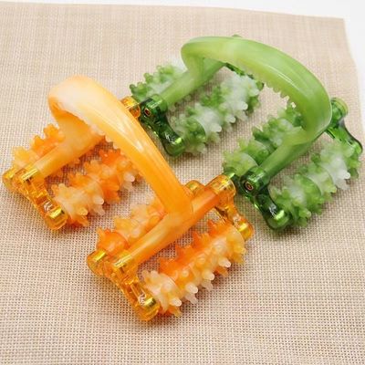 Huishoudelijke volledige lichaamsmassage Mini Vierwiel Lunar Multifunctionele Massage Wheel met -type Roller Leg Neck Massager