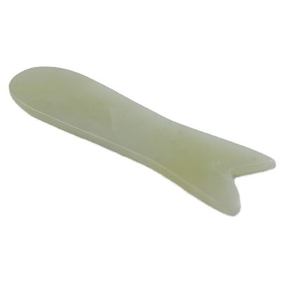Gezichtsmassageapparaat huidverzorging schoonheidssalon apparatuur Spa met natuurlijke visvorm Xiuyan Jade Gua Sha schraapbord