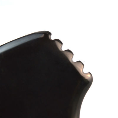 Spiermassage Functie Driehoekige vorm Natuurlijke zwarte Bian Steen Gua Sha Schraapbord voor gezichts- en lichaamsmassage Spa