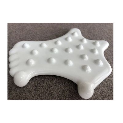 Lift je huid moeiteloos op en ontspan je spieren met wit keramisch Gua Sha massagetool