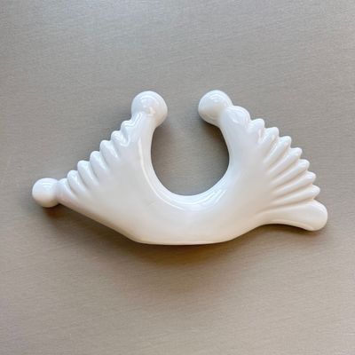 Gepersonaliseerd logo beschikbaard Keramisch Guasha-gereedschap voor bestseller Guasha-massage Gezichtsmassage Handopnames Verlichting na het sporten