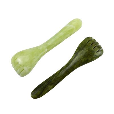 Gepersonaliseerd logo beschikbaar lichtgroen Xiuyan Jade Gua Sha Lepelvorm Acupunctuur Pen voor Oog Acupunctuur Lepel Massager