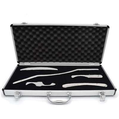 Zilveren eigenschappen Medisch gehalte roestvrij staal Gua Sha gereedschap voor schoonheid Massager eigenschappen 5 in 1 set