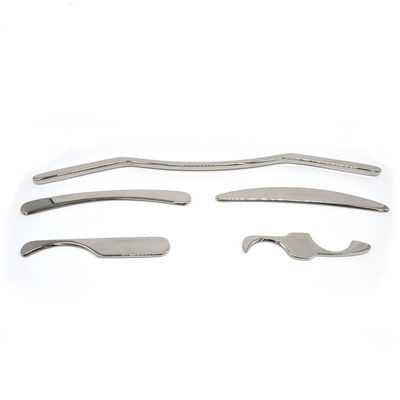 Zilveren eigenschappen Medisch gehalte roestvrij staal Gua Sha gereedschap voor schoonheid Massager eigenschappen 5 in 1 set