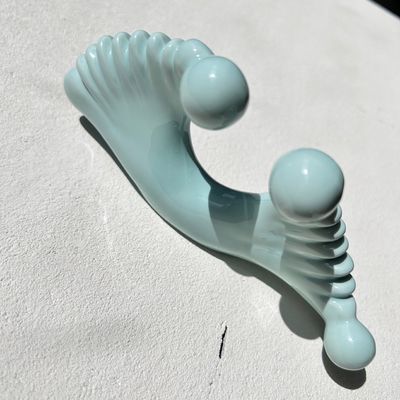 Blauw keramisch Gua Sha massagetool voor lymfatische drainage en huid schoonheid revitalisatie