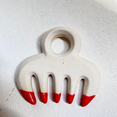 Gezichtsmassageermiddel Keramische Gua Sha Scalp Massage Kam voor het hoofd Meridian pijnverlichting Haarborstel Meridian Massageermiddel Massage gereedschappen