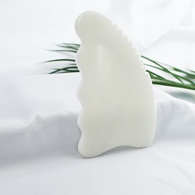 Gepersonaliseerd logo beschikbaard Witte Jade Gua Sha Stone Gezichtsmassage voor anti-aging behandeling