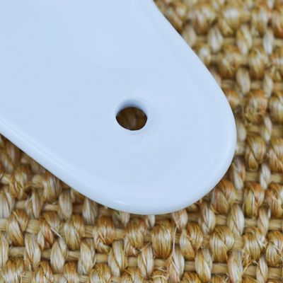 2024 Heart Shape Mini Ceramic Gua Sha Massage Tool voor gezichtslifting en rimpelvermindering aangepast logo beschikbaar