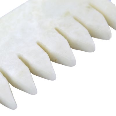 2024 Trending Natural Jade Xiuyan Jade Gua Sha Comb voor het hoofd Spa Scalp Massage Functie Spiermassage