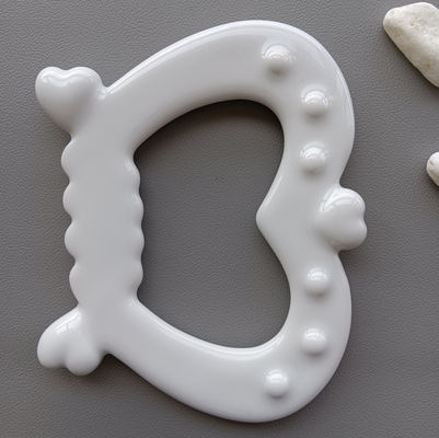 Ervaar de voordelen van gepersonaliseerd logo keramische Gua Sha Stone voor spiermassage