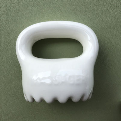 Scalpmassageborstel voor Chinese witte keramische hoofdmassager en lichaamsmassageapparatuur Hulpmiddel voor ontspanning van de gezondheidszorg 2024