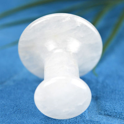 Natuurlijke heldere kwarts Gua Sha Massage Mushroom Shape Stone voor gezichts- en lichaamsmassage Massage Tools