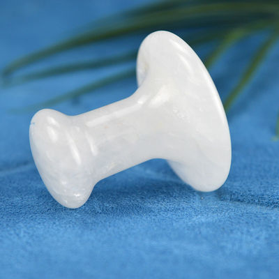 Natuurlijke heldere kwarts Gua Sha Massage Mushroom Shape Stone voor gezichts- en lichaamsmassage Massage Tools