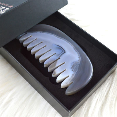 Agate Gua Sha Scalp Massage Comb Board Stone Comb Head Self Care Tool met aangepast logo persoonlijke verzorging beschikbaar