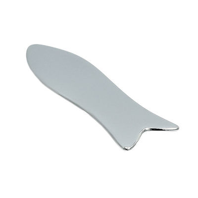 Functie Cosmetologie Visvormige roestvrijstalen Guasha Schraper Gezichtsmassage Gua Sha Tool voor gezichtslift en anti-aging huid
