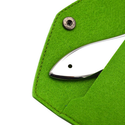 Functie Cosmetologie Visvormige roestvrijstalen Guasha Schraper Gezichtsmassage Gua Sha Tool voor gezichtslift en anti-aging huid