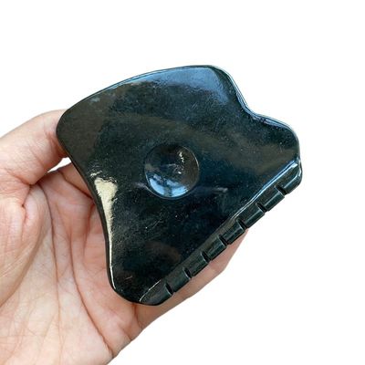Gezichtssculptuur Donkergroen Nefriet Jade Gua Sha Stenen met Ridge Tanden en Duim Loops 2021 Populair