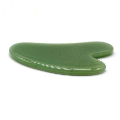 Body Massager Accessoire Hartvorm Gua Sha Board gemaakt van natuurlijke Aventurine Jade in groen